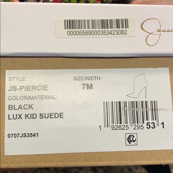 NWT Jessica Simpson black suede ankle booties - Picture 8 of 13